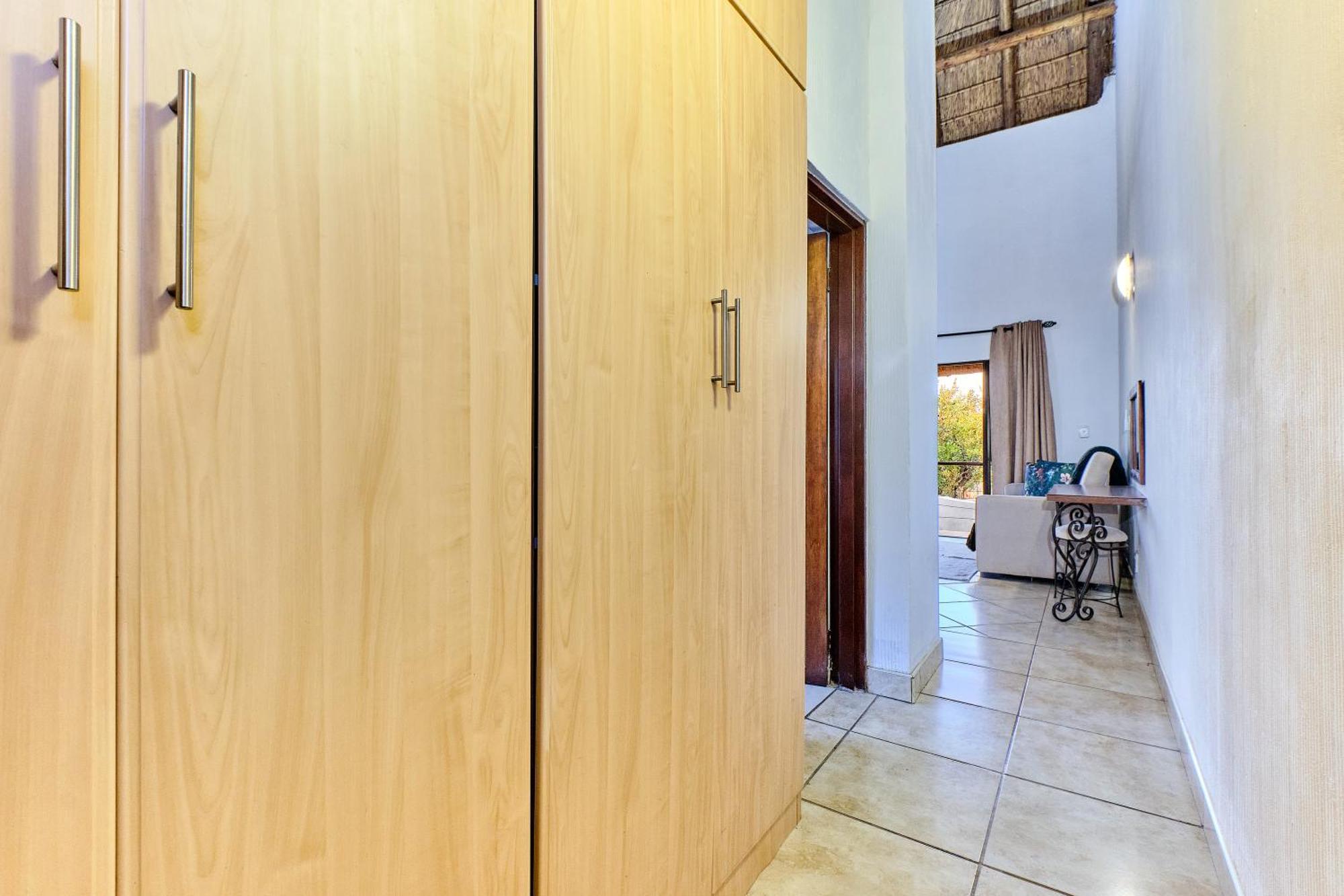 Shasha Lodge, Mabalingwe Game Reserve * Mabula Game Reserve